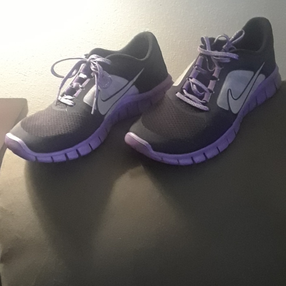 Nike shoes